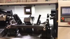 Otomotiv Alt Şasi Bileşenleri & Şasi Parçaları için CNC Freze Makinası