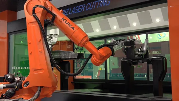 Verimli çift istasyonlu otomatik işleme